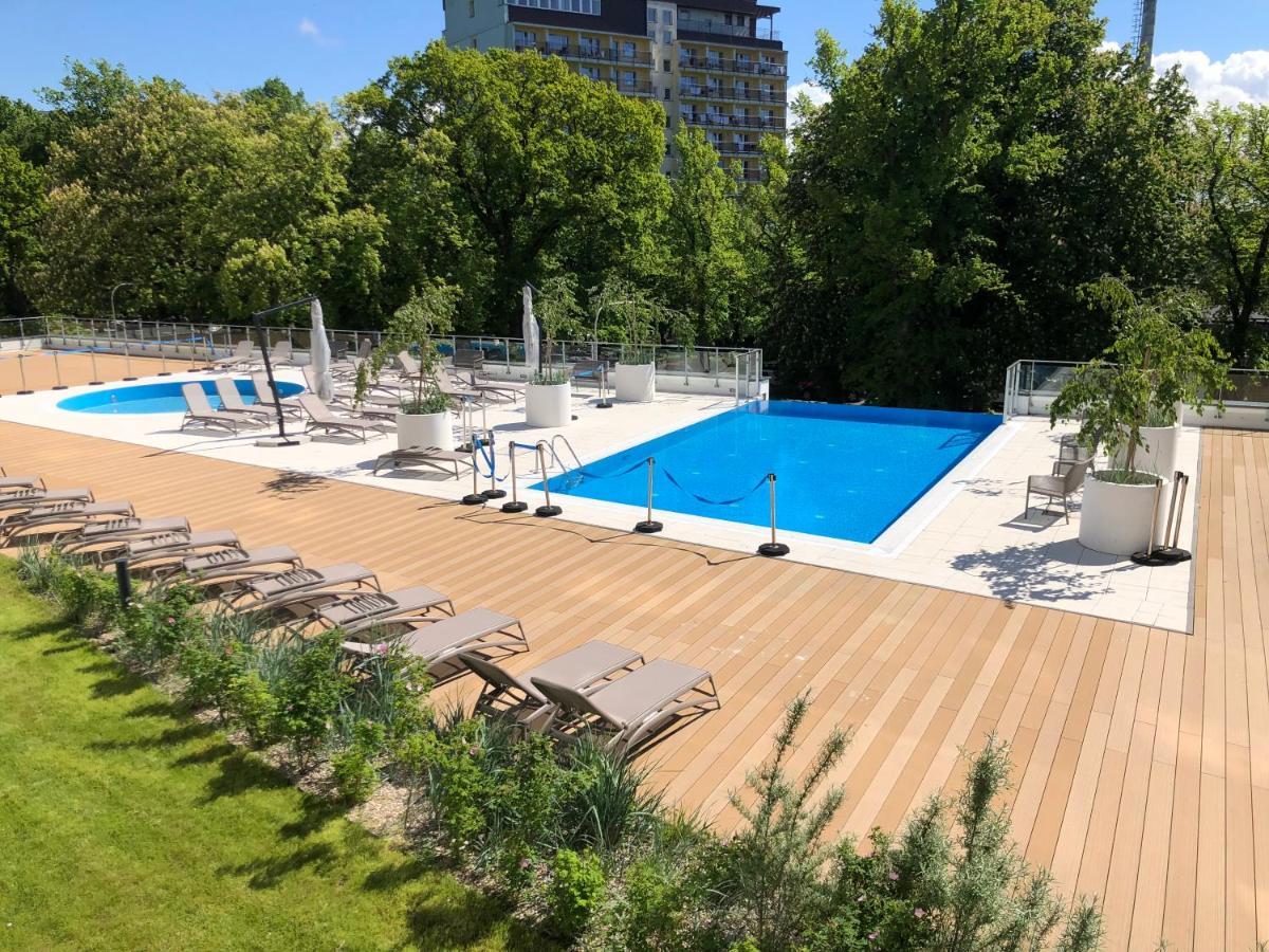 Apartament S&S Nadmorskie Tarasy Kolobrzeg D302 Екстер'єр фото